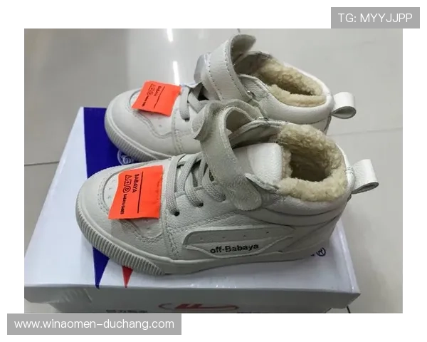 澳门回力运动鞋引领潮流，彰显时尚与舒适的完美结合